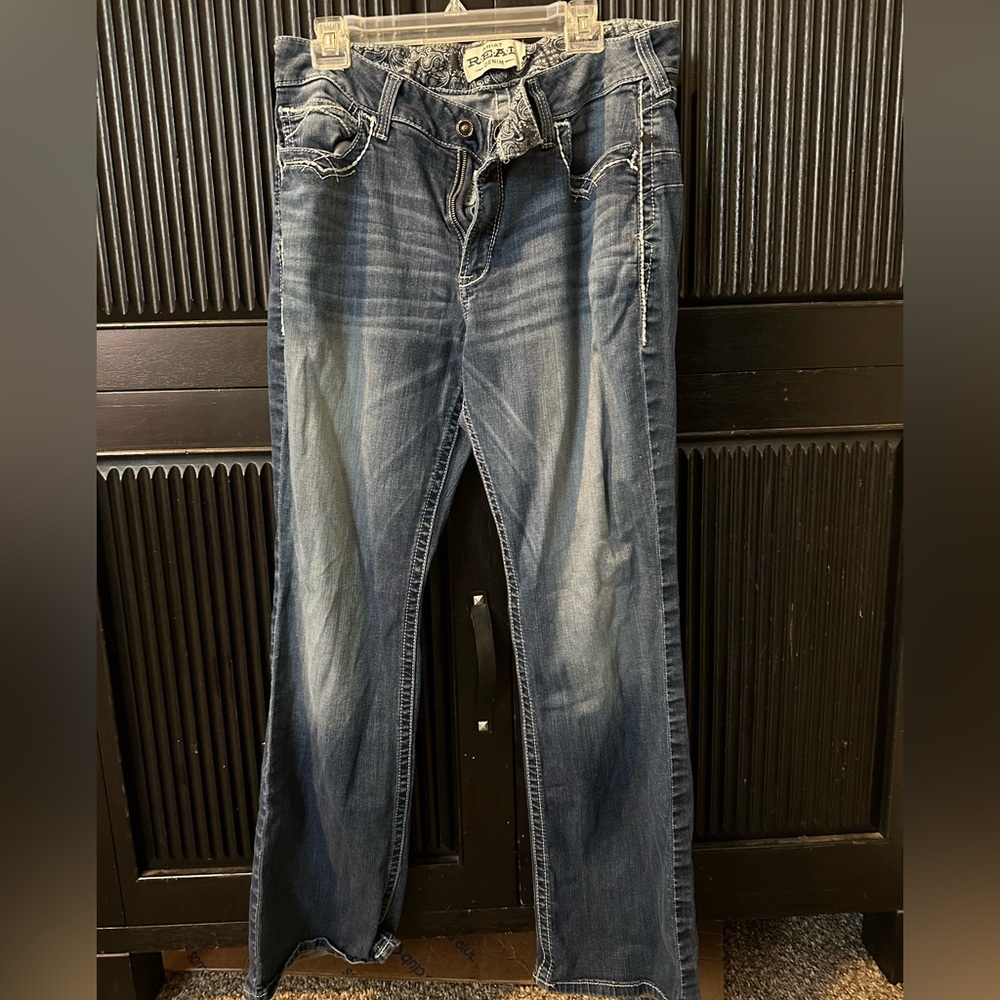 Arait woman’s jeans